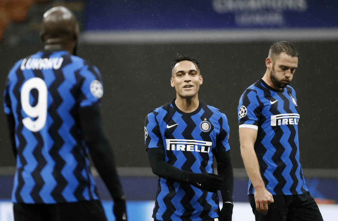 爱游戏入口 -包含国际比赛日体能课后，上海海港完成体检备战欧冠，质疑声仍在，心理建设被强调的词条